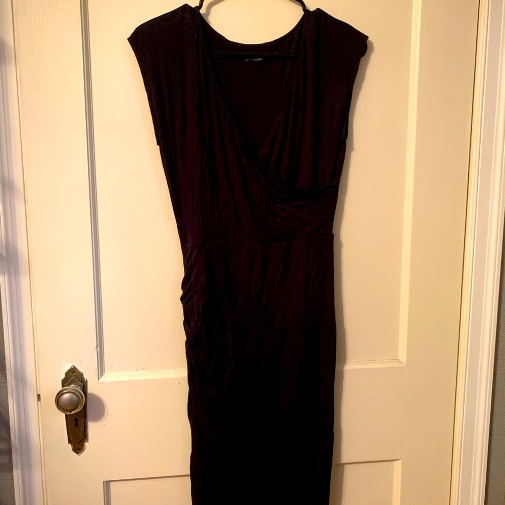 Prana Small gathered dress fits like a glove sexy jersey black dress
